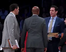 官方网址入口-足球轮换球员和替补球员区别